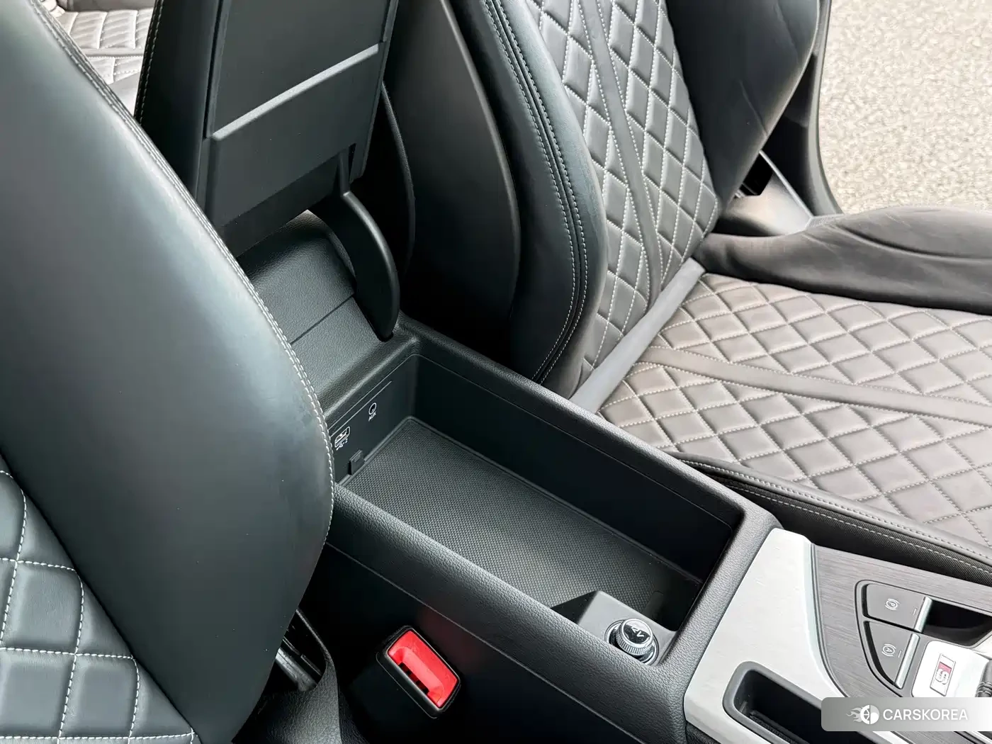 Audi S4 id 4679655 из Китая 10