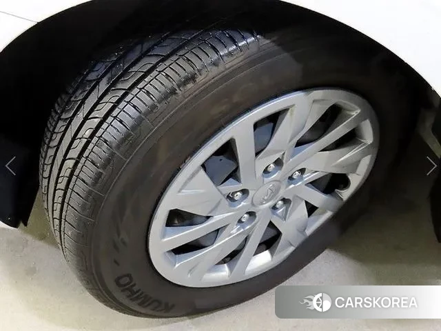 Hyundai Avante (CN7) id 3444366 из Кореи 10