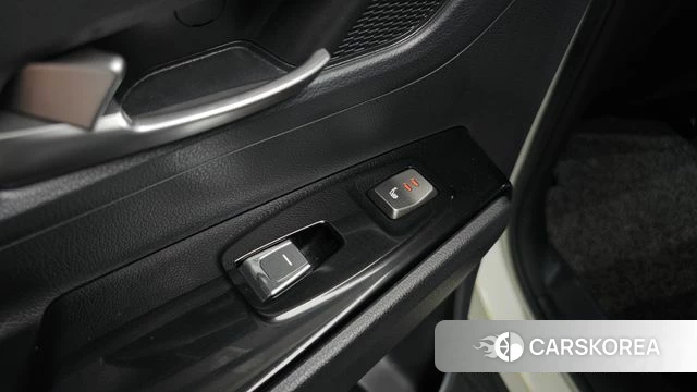 Ssangyong Beautiful Korando id 4390051 из Кореи 10