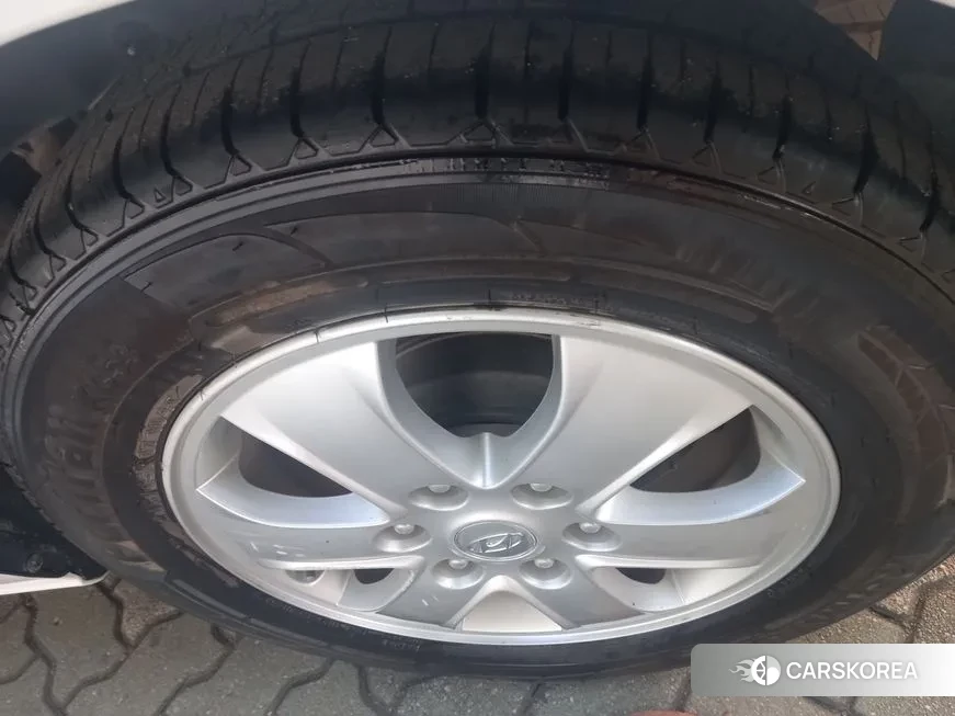 Hyundai The New Grand Starex id 2094385 из Кореи 10