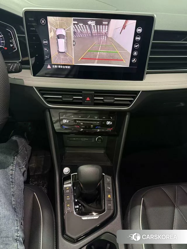 Volkswagen Tiguan L PHEV id 4272061 из Китая 10