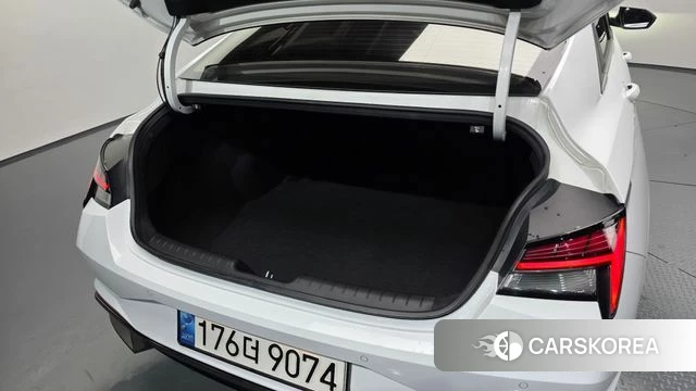 Hyundai Avante (CN7) id 3812867 из Кореи 10