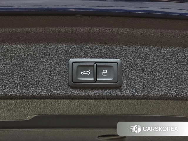 Audi Q3 (F3) id 4462532 из Кореи 10