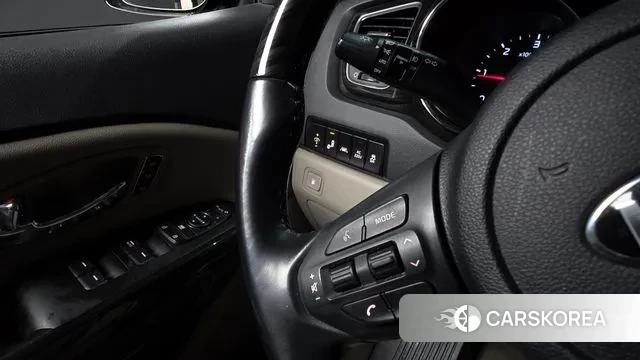 Kia The New Carnival id 3004079 из Кореи 10