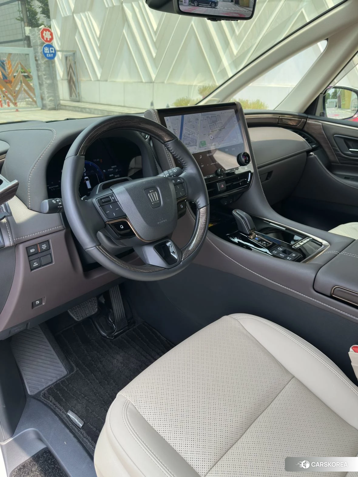 Toyota Vellfire id 4513971 из Китая 10
