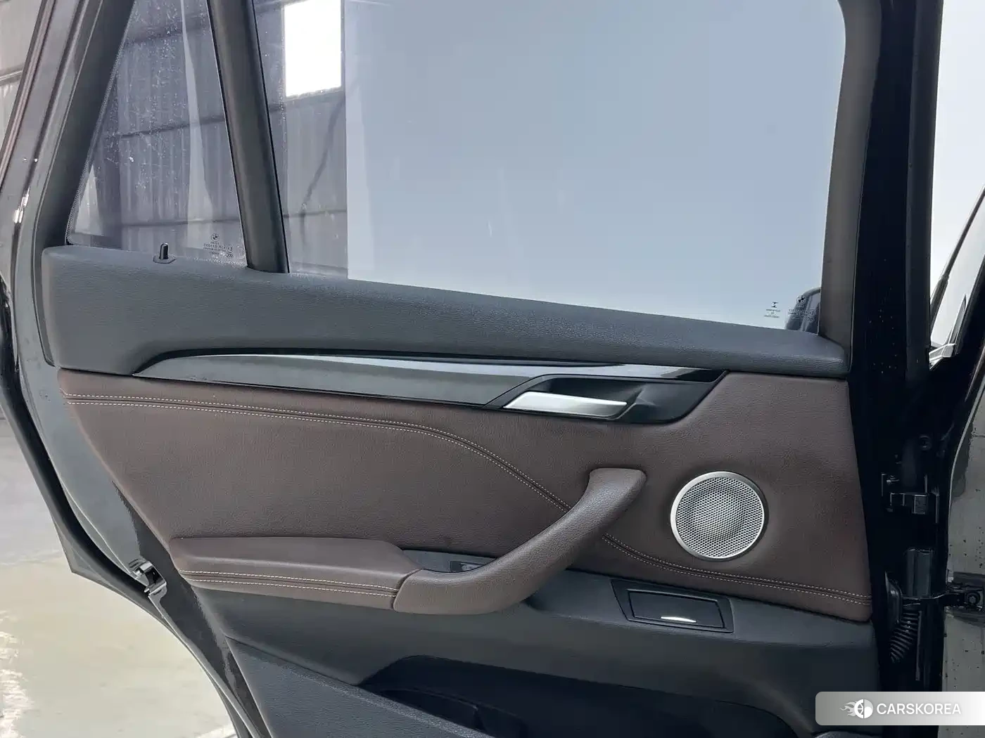 BMW X1 id 4659701 из Китая 10