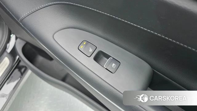 Hyundai The New Grandeur IG Hybrid id 4395760 из Кореи 10