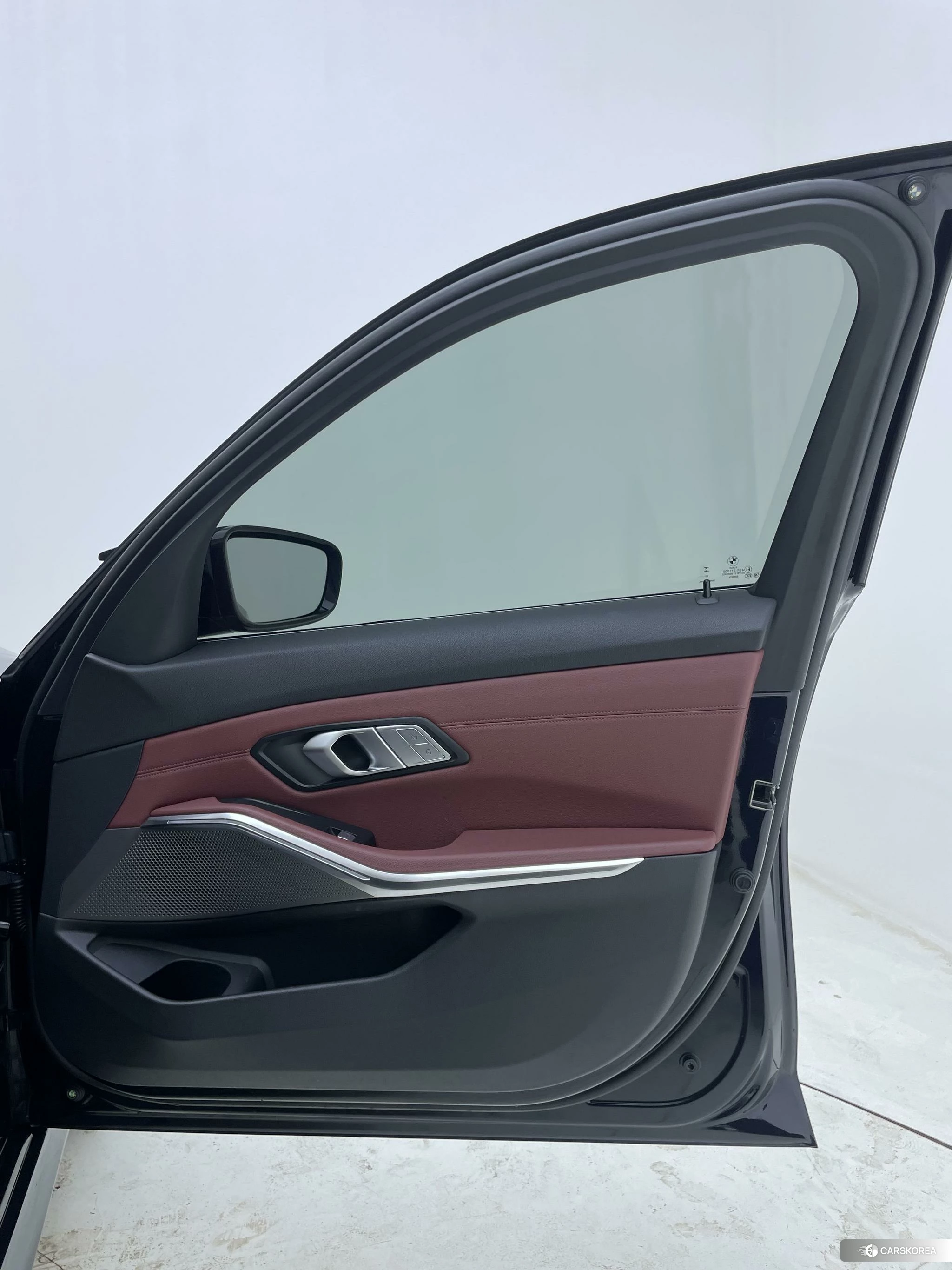 BMW 3 series id 4486386 из Китая 10