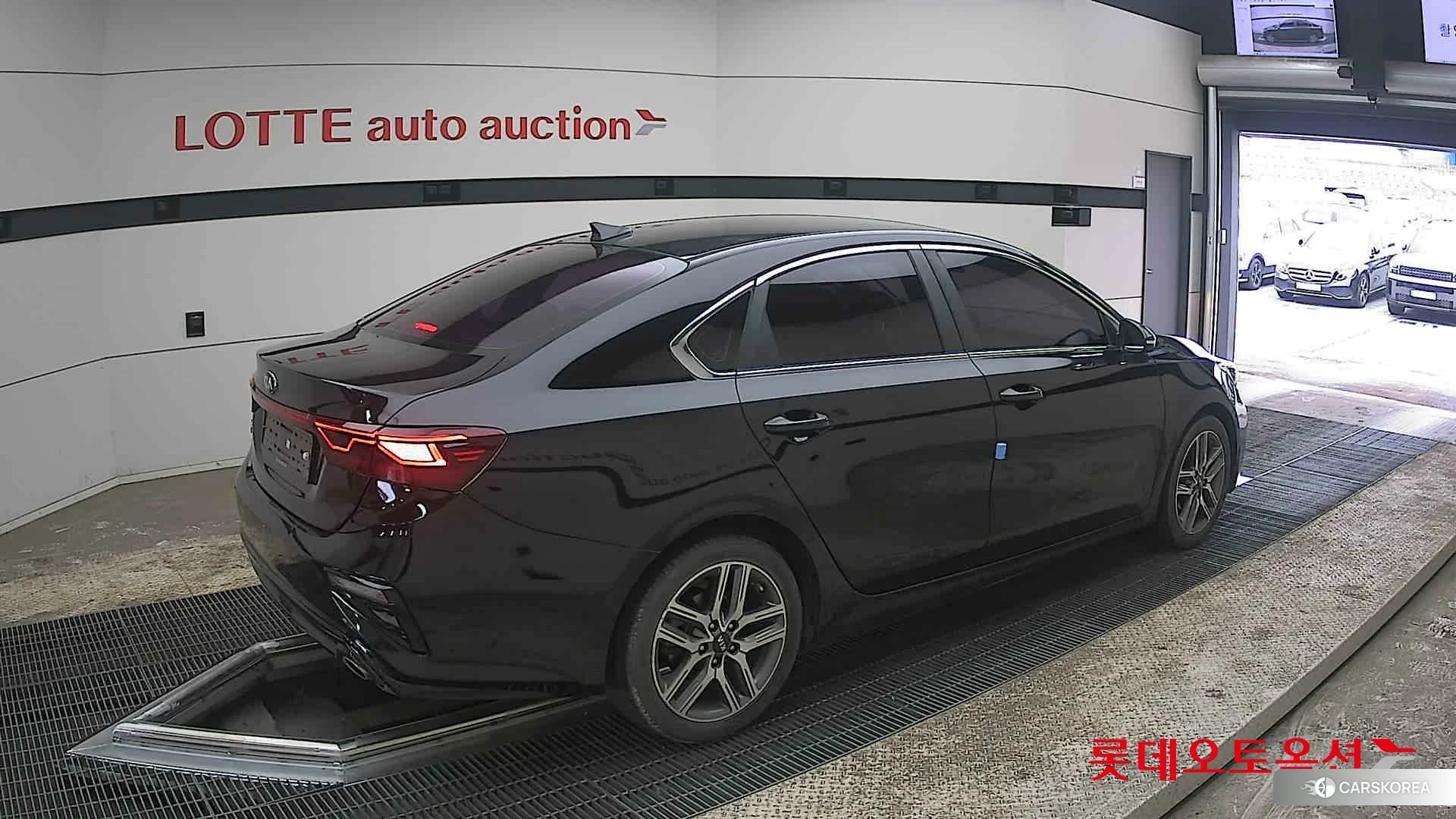 Kia K3 id 3869446 из Кореи 10