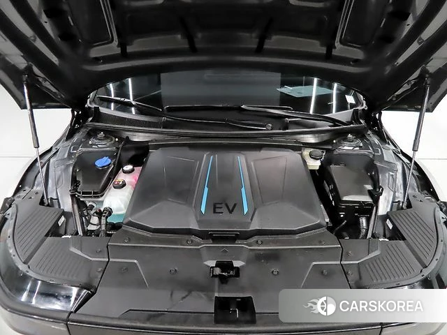 Hyundai Ionic 5 id 3806665 из Кореи 10