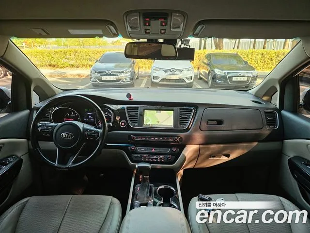 Kia The New Carnival id 2675832 из Кореи 10