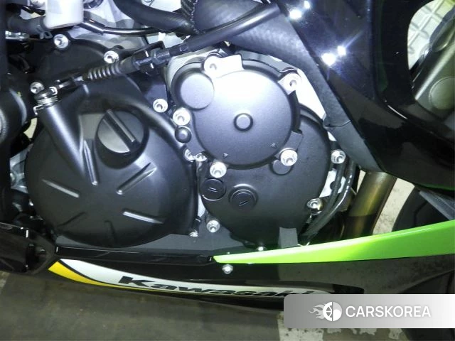Проданный Kawasaki ZX-6R NINJA ABS id 3999622 из Японии, фото 10