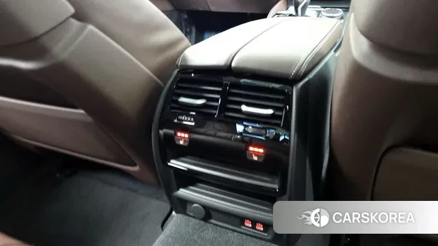 BMW 5 Series (G30) id 2974486 из Кореи 10