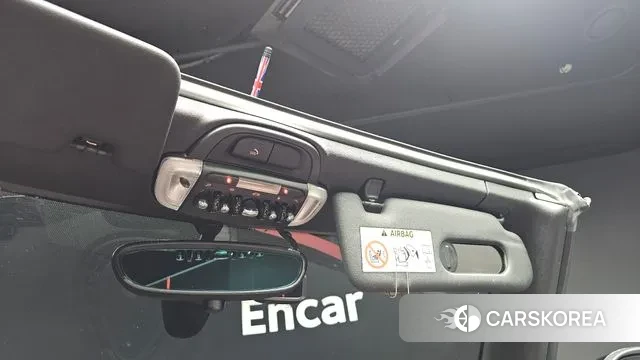 Mini Cooper S Convertible id 3493859 из Кореи 10