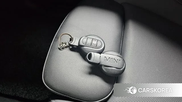 Mini Cooper id 2885614 из Кореи 10