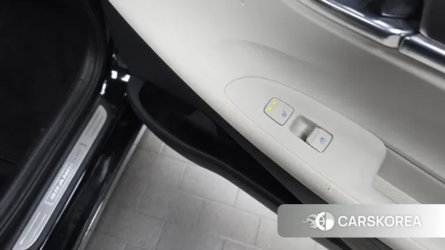 Hyundai The New Grandeur IG id 3349309 из Кореи 10