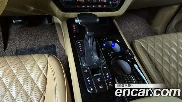 Kia The New Carnival id 2763903 из Кореи 10