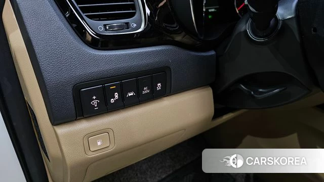 Kia The New Carnival id 4294499 из Кореи 10