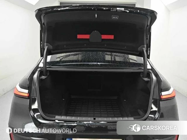 BMW 7 Series (G70) id 4360513 из Кореи 10