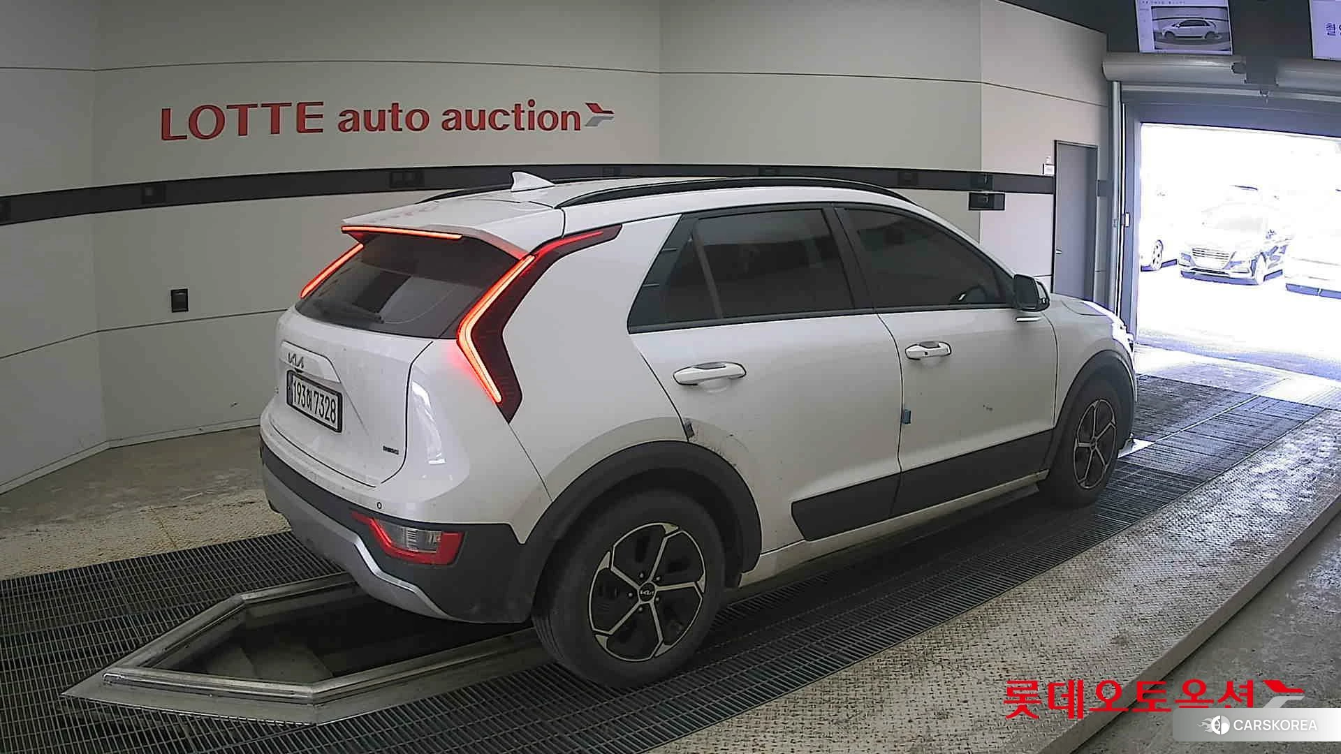 Kia Niro Hybrid id 4289612 из Кореи 10