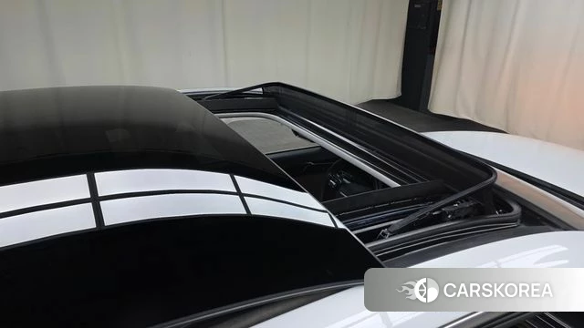 Hyundai Grandeur (GN7) id 3915127 из Кореи 10