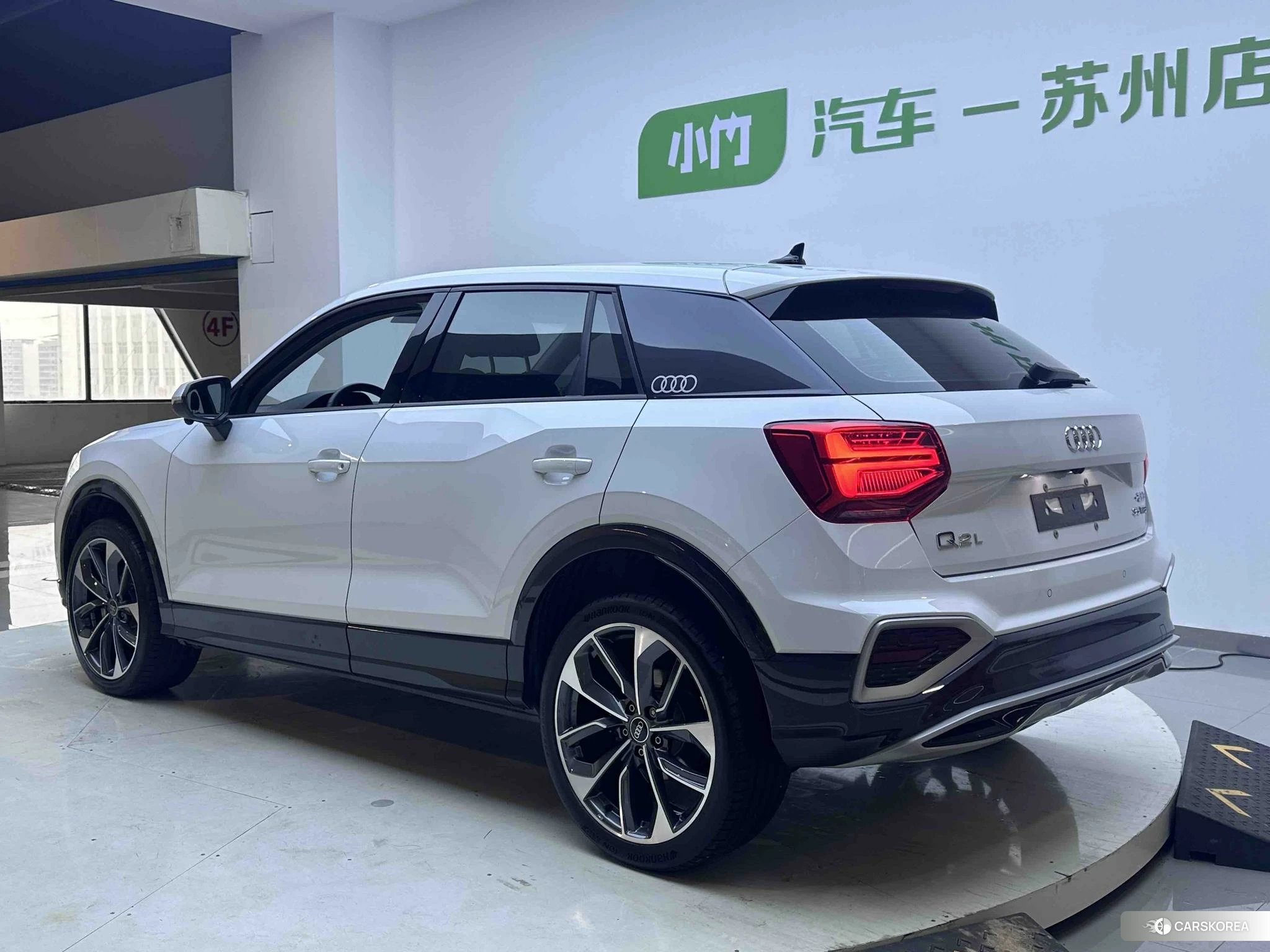 Audi Q2L id 4514991 из Китая 10