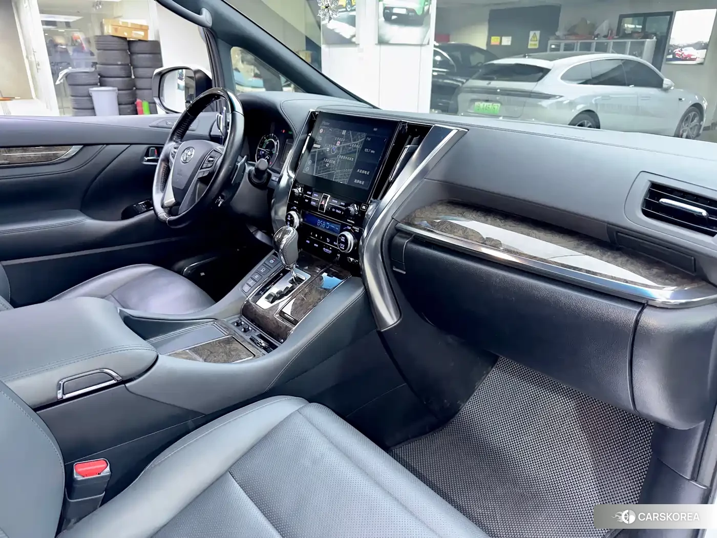 Toyota Elfa id 4578174 из Китая 10