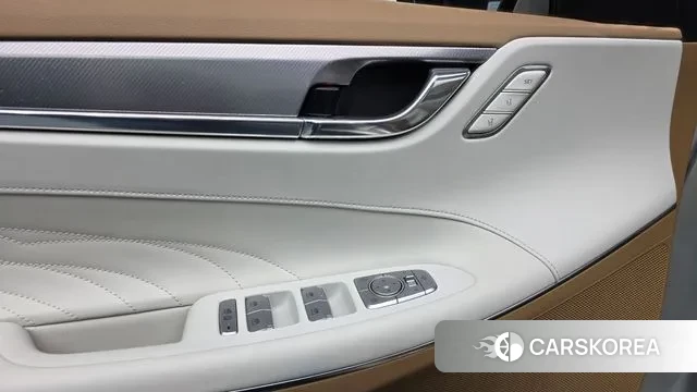 Hyundai The New Grandeur IG id 3691757 из Кореи 10