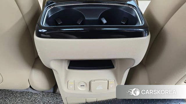 Kia The New Carnival id 4596003 из Кореи 10