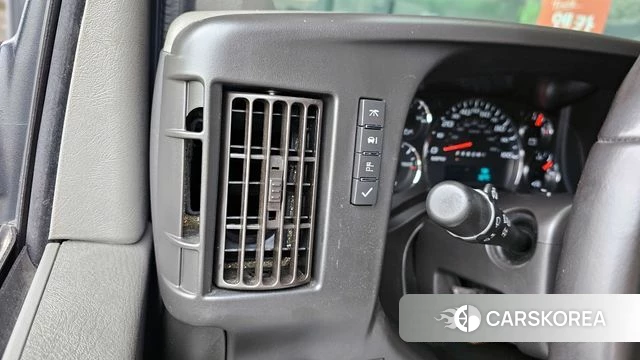 GMC Savana id 4396979 из Кореи 10