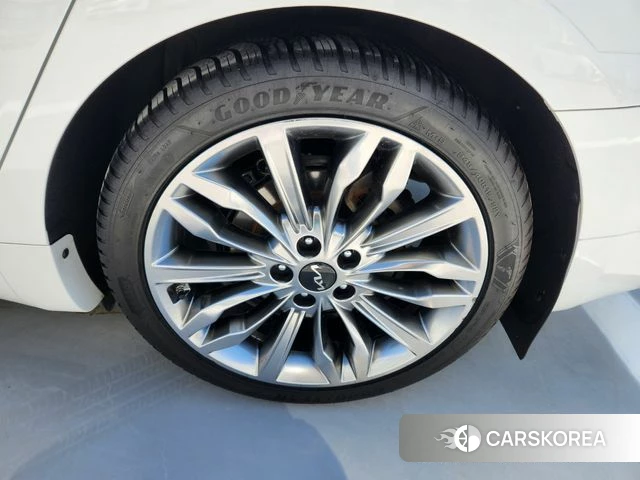 Kia K7 Premier id 3813506 из Кореи 10