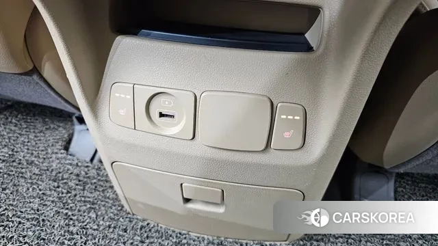 Kia The New Carnival id 3368962 из Кореи 10