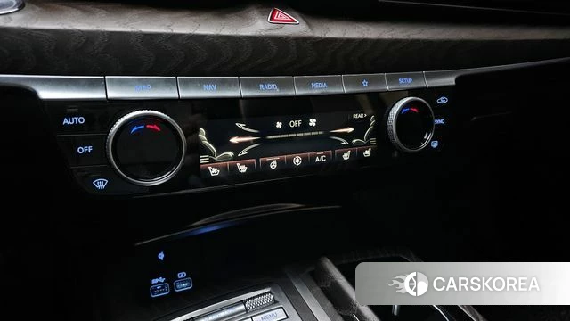 Genesis G80 (RG3) id 3942182 из Кореи 10