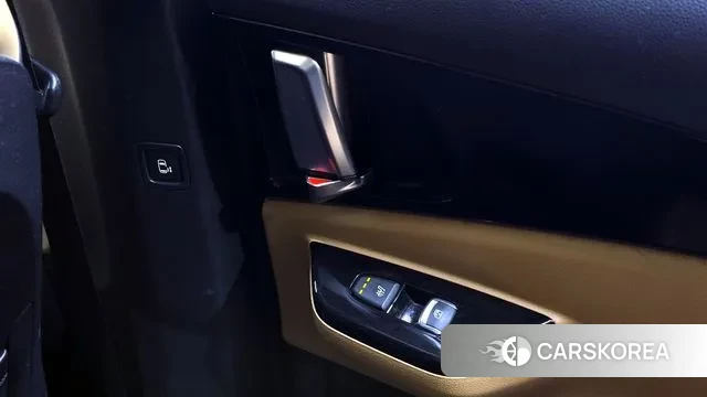 Kia Carnival 4th generation id 3479057 из Кореи 10