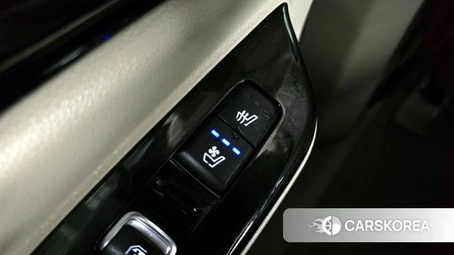 Kia Carnival 4th generation id 3915041 из Кореи 10