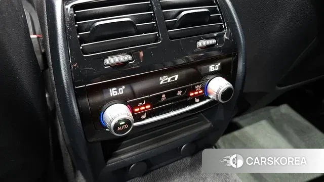 BMW 5 Series (G30) id 3024765 из Кореи 10