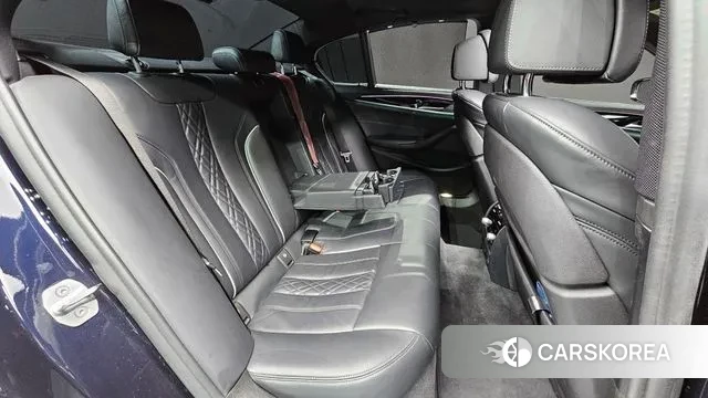 BMW 5 Series (G30) id 3459751 из Кореи 10