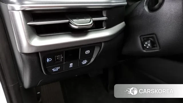 Hyundai Grandeur Hybrid (GN7) id 3002516 из Кореи 10