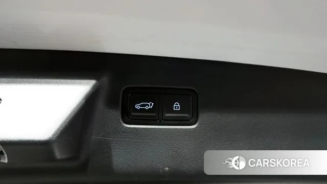 Hyundai Santa Fe (MX5) id 3769977 из Кореи 10