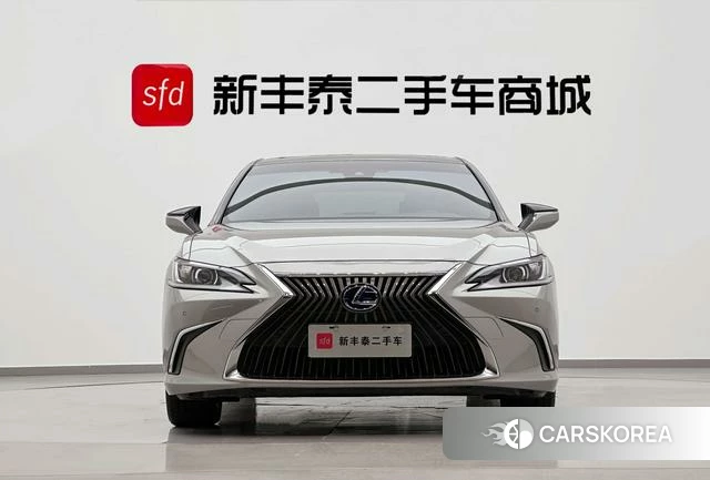 Lexus ES id 4291492 из Китая 10