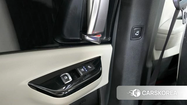 Kia Carnival 4th generation id 3813281 из Кореи 10