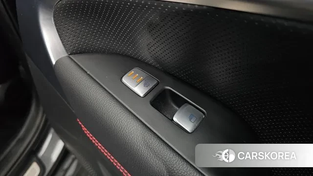 Genesis G70 id 3656866 из Кореи 10