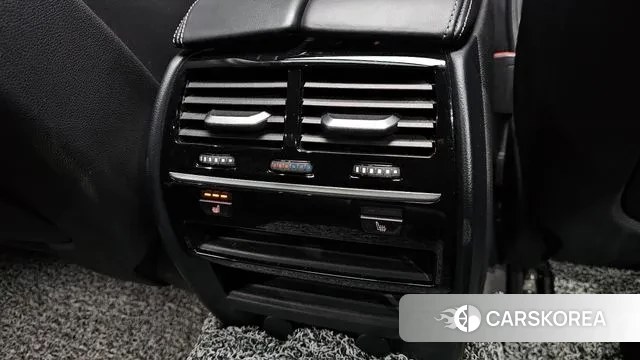 BMW 5 Series (G30) id 3709414 из Кореи 10