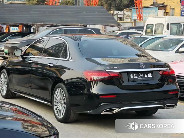 Mercedes-Benz E-class id 4272023 из Китая 10