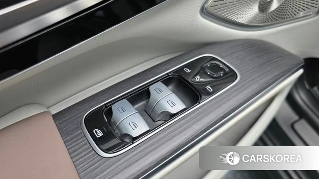 Mercedes-Benz EQS SUV X296 id 4315521 из Кореи 10