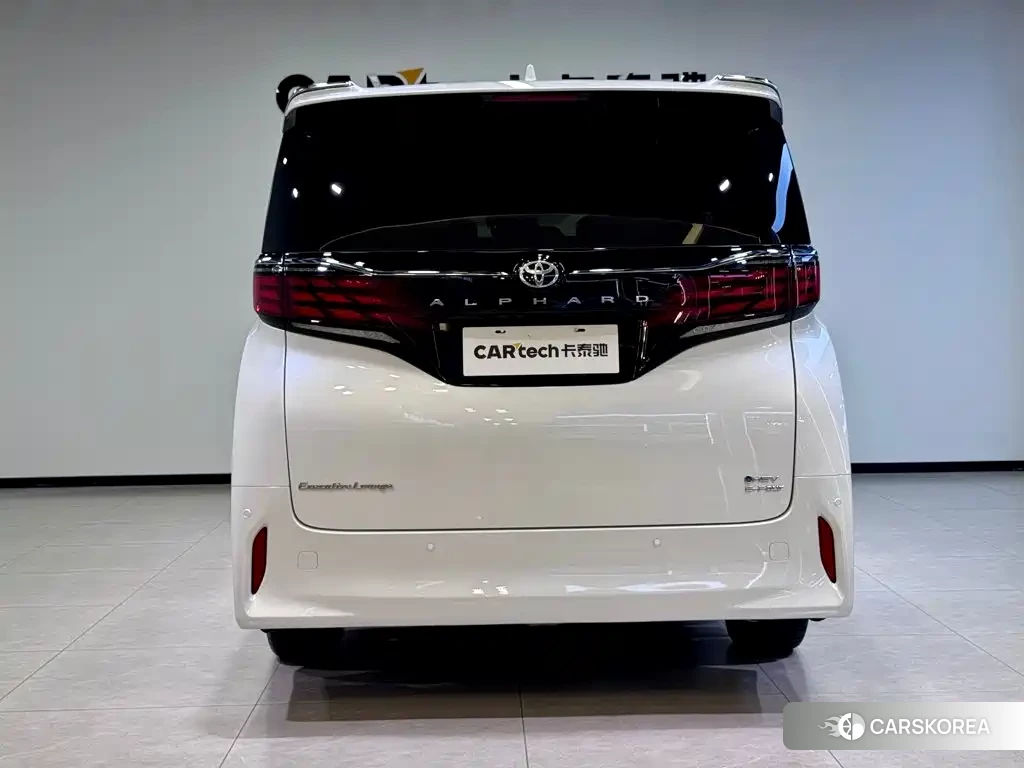 Toyota Elfa id 4649405 из Китая 11