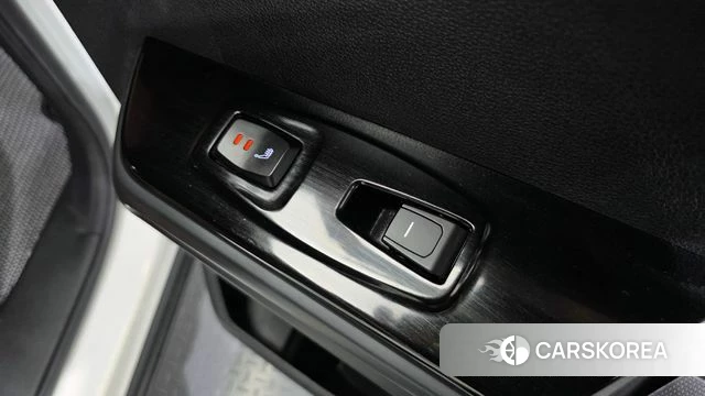 Ssangyong Torres id 4561289 из Кореи 10