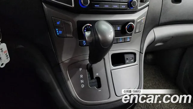 Hyundai The New Grand Starex id 2759414 из Кореи 10