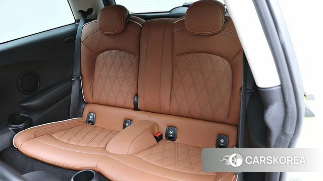 Mini Cooper S id 4650027 из Кореи 10