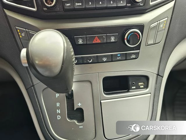 Hyundai The New Grand Starex id 4546897 из Кореи 10